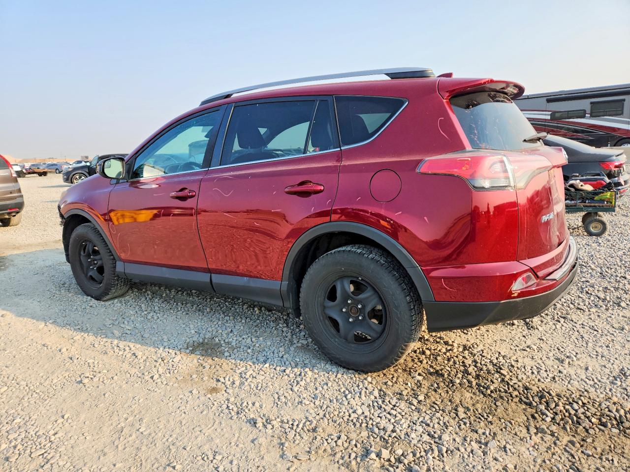 2018 TOYOTA RAV4 LE — снимка 2