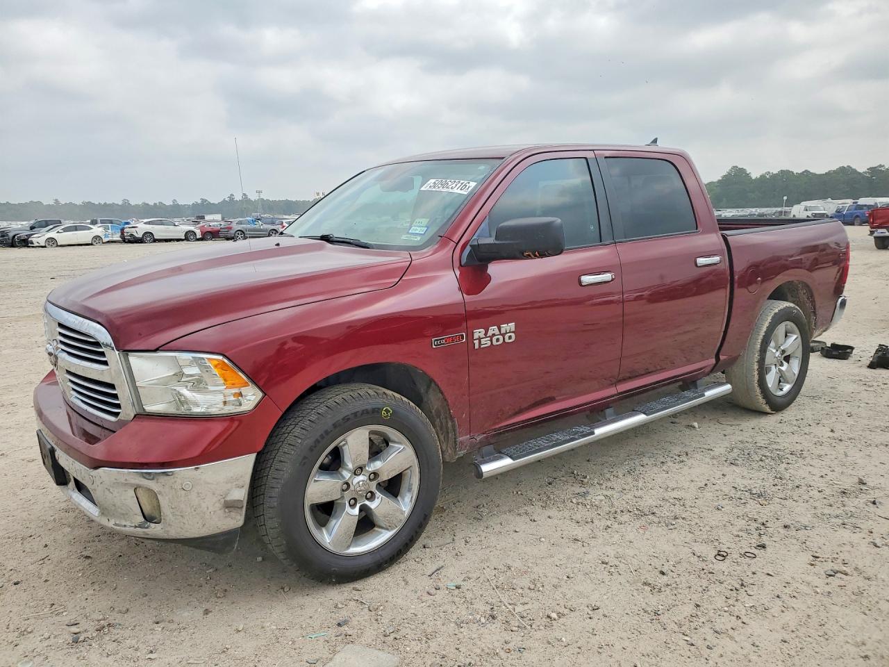 2016 RAM 1500 SLT