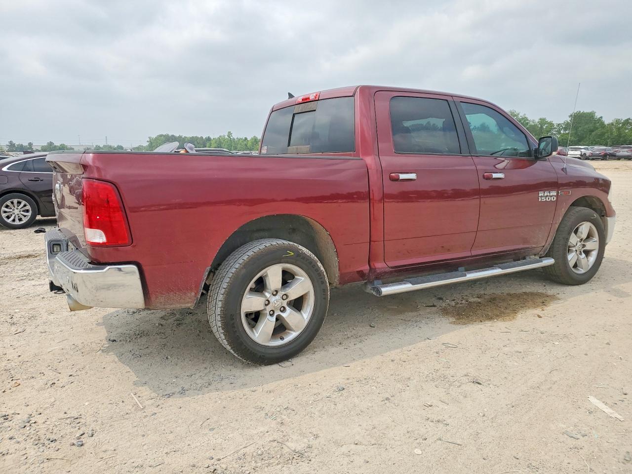 2016 RAM 1500 SLT — снимка 3