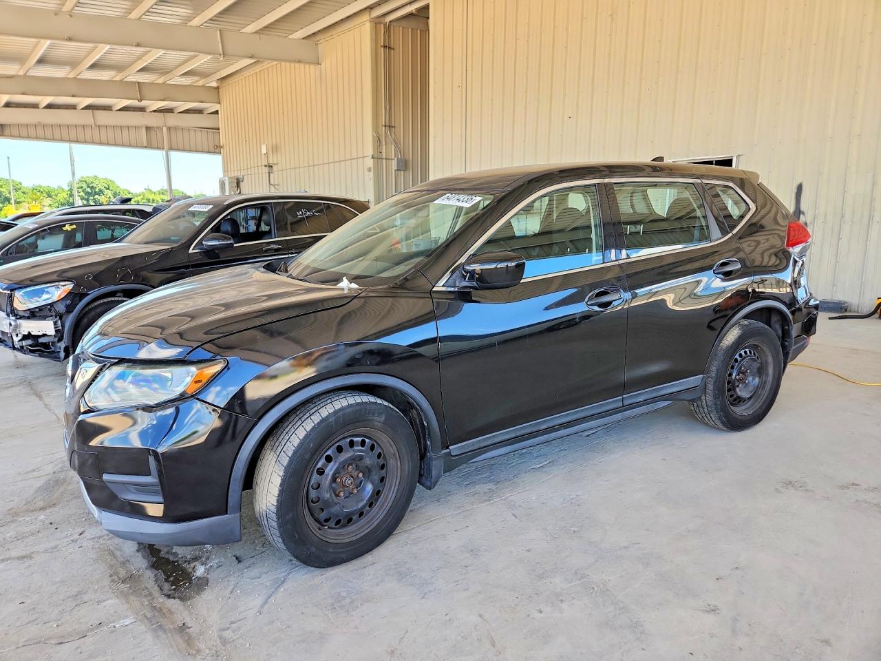 2017 NISSAN ROGUE S