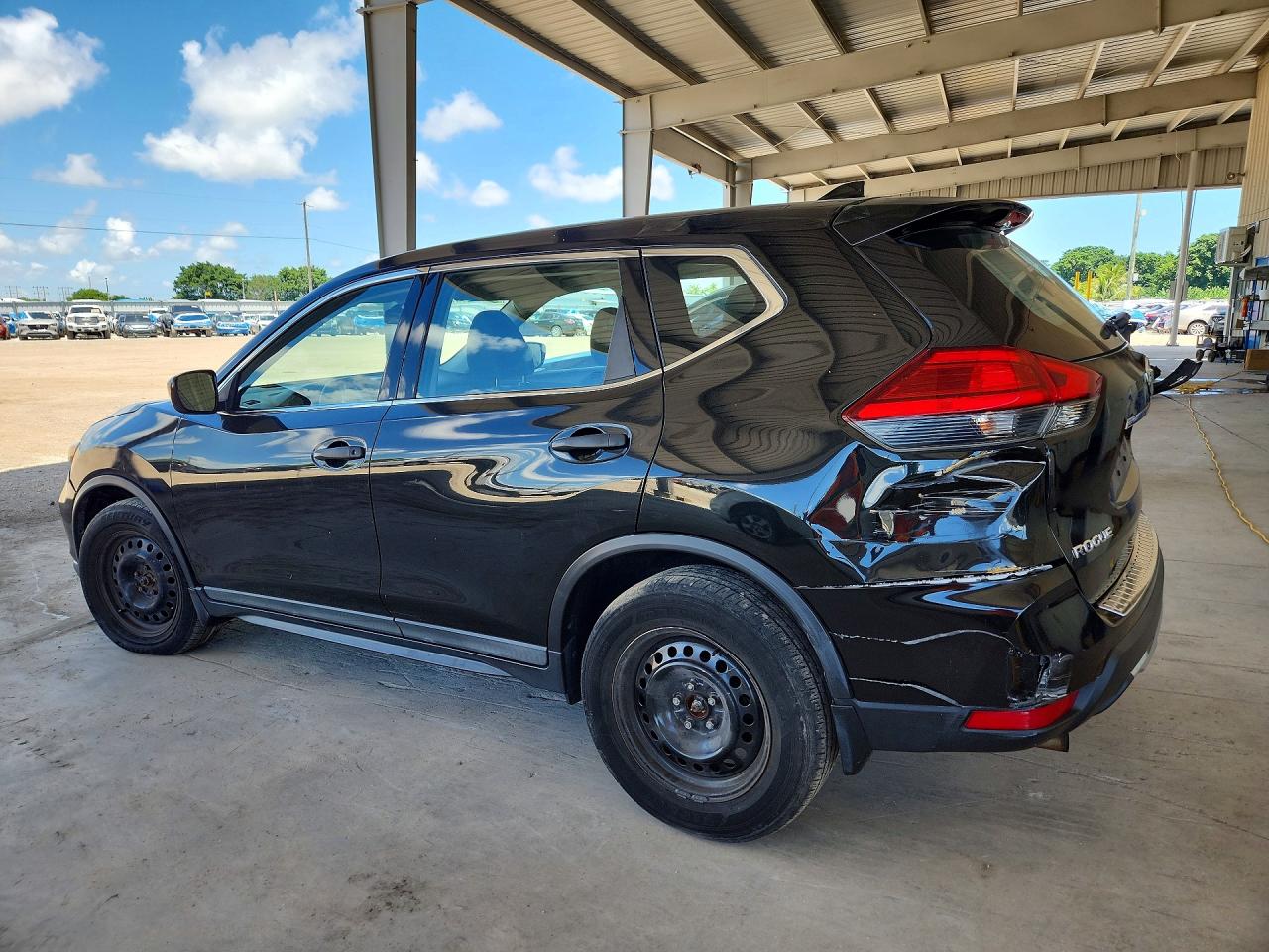2017 NISSAN ROGUE S — снимка 2