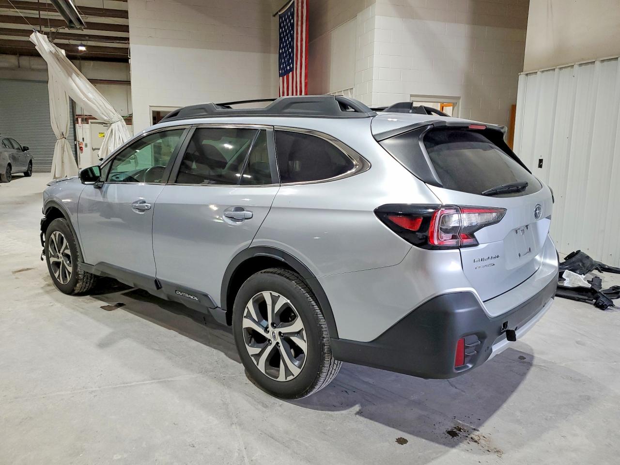 2022 SUBARU OUTBACK LIMITED — снимка 2