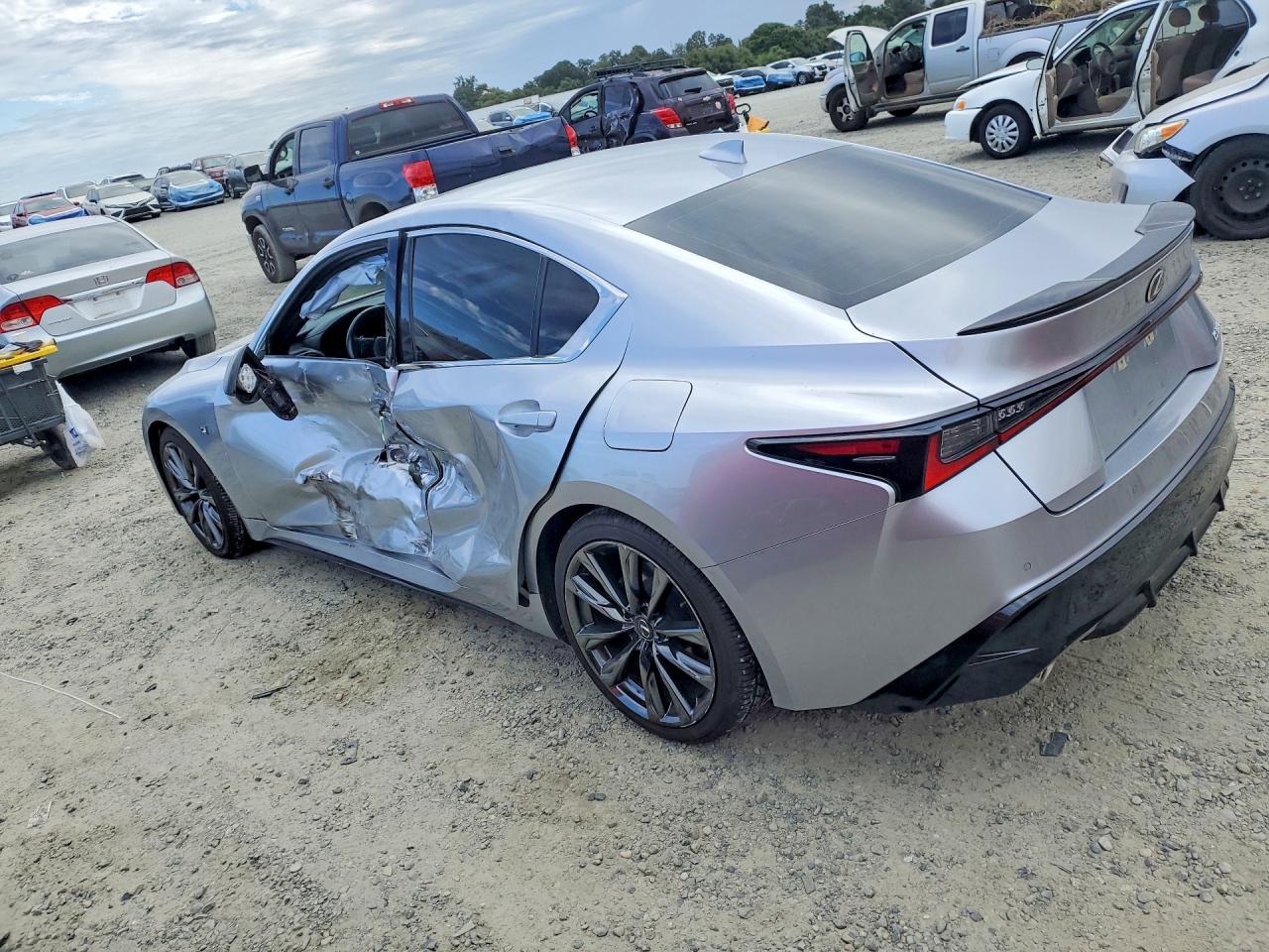 2024 LEXUS IS 350 F SPORT — снимка 2