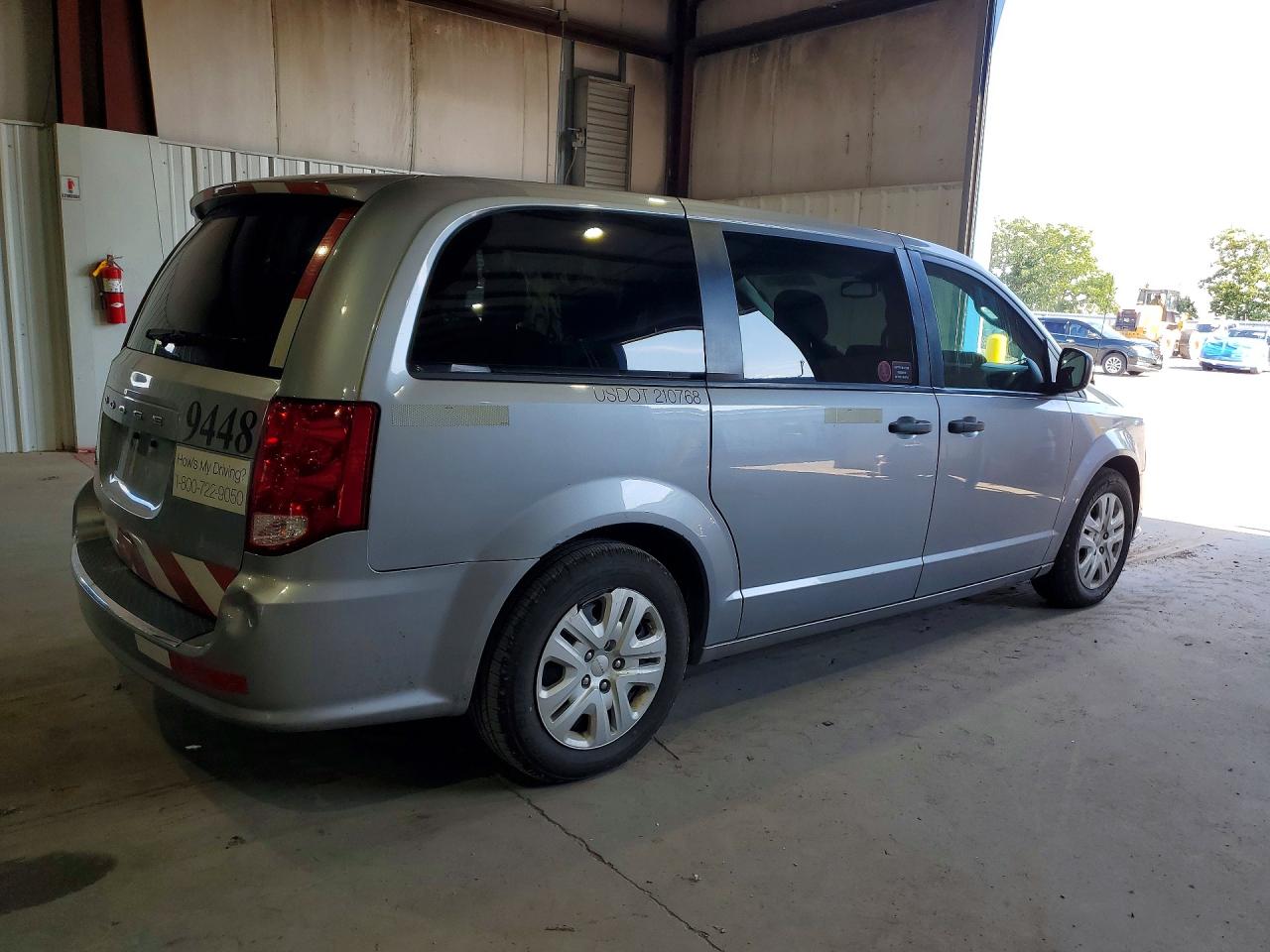 2020 DODGE GRAND CARAVAN SE — снимка 3