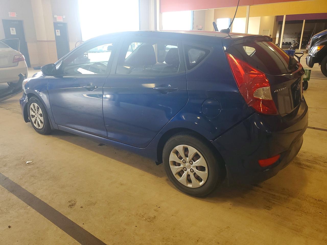 2016 HYUNDAI ACCENT SE — снимка 2
