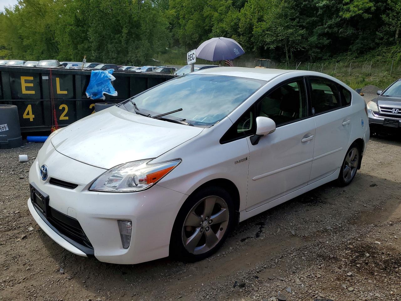 2015 TOYOTA PRIUS PERSONA SERIES