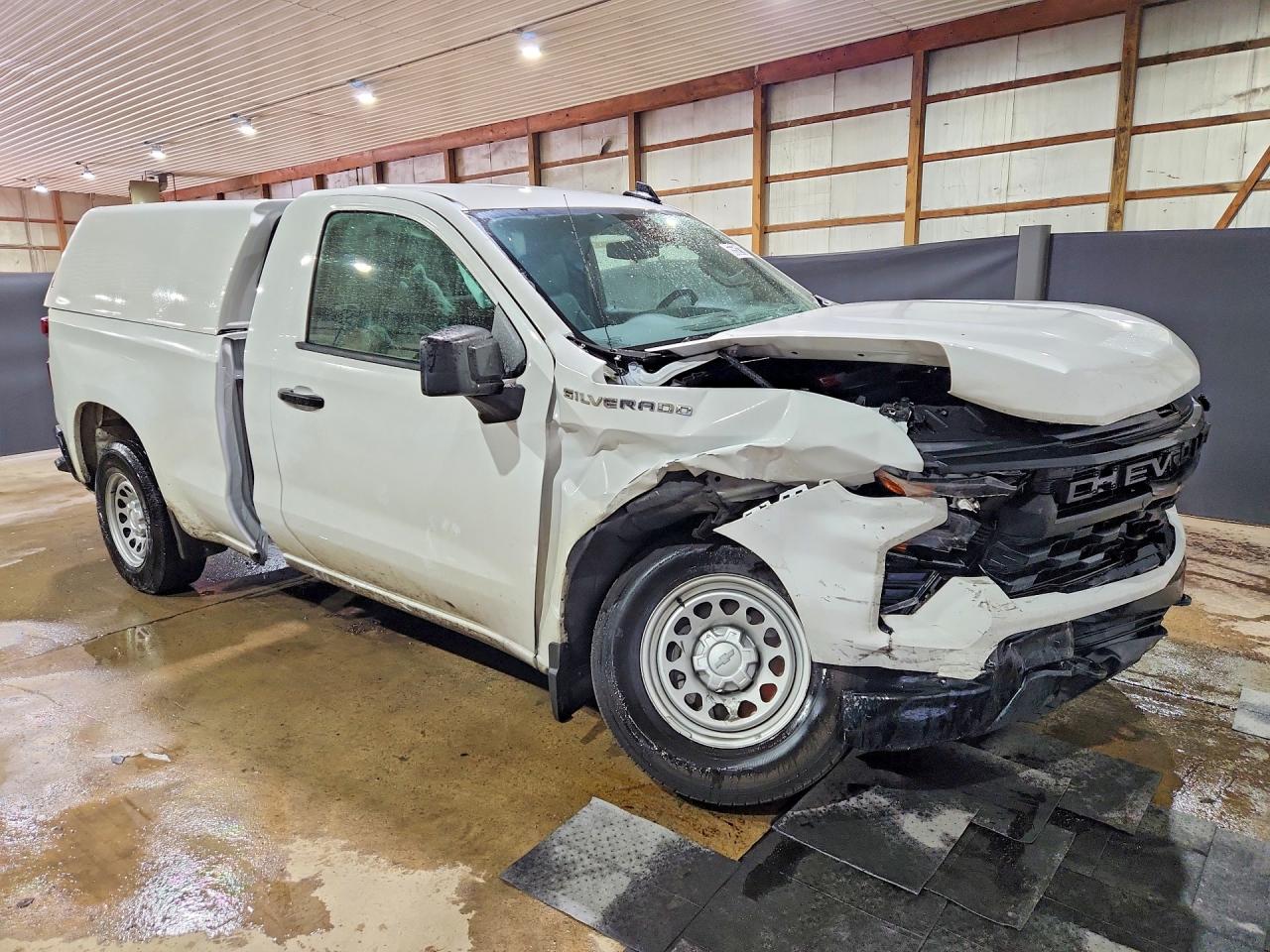 2026 CHEVROLET SILVERADO C1500 — photo 4
