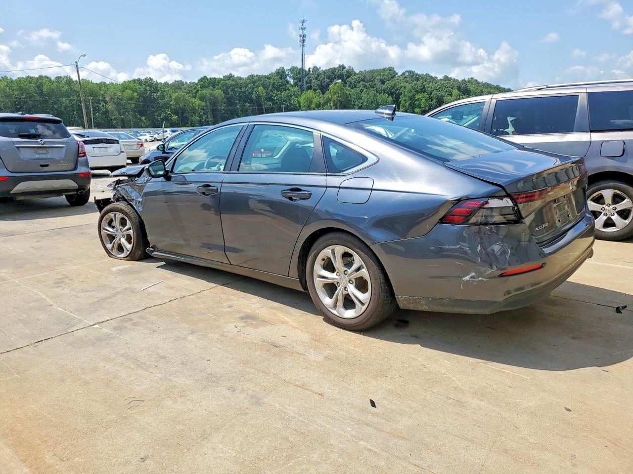 2026 HONDA ACCORD LX — снимка 2