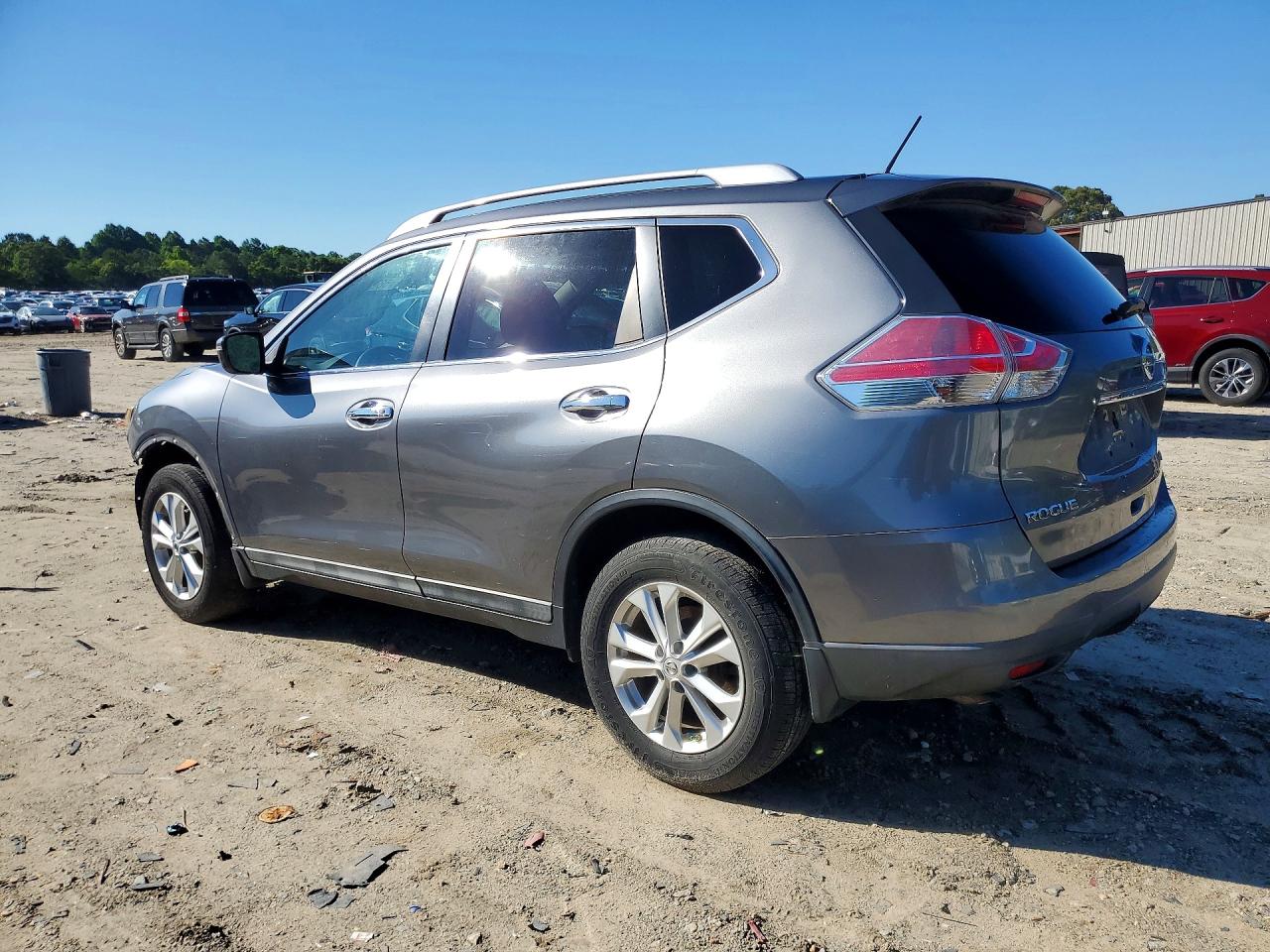 2015 NISSAN ROGUE SV — снимка 2