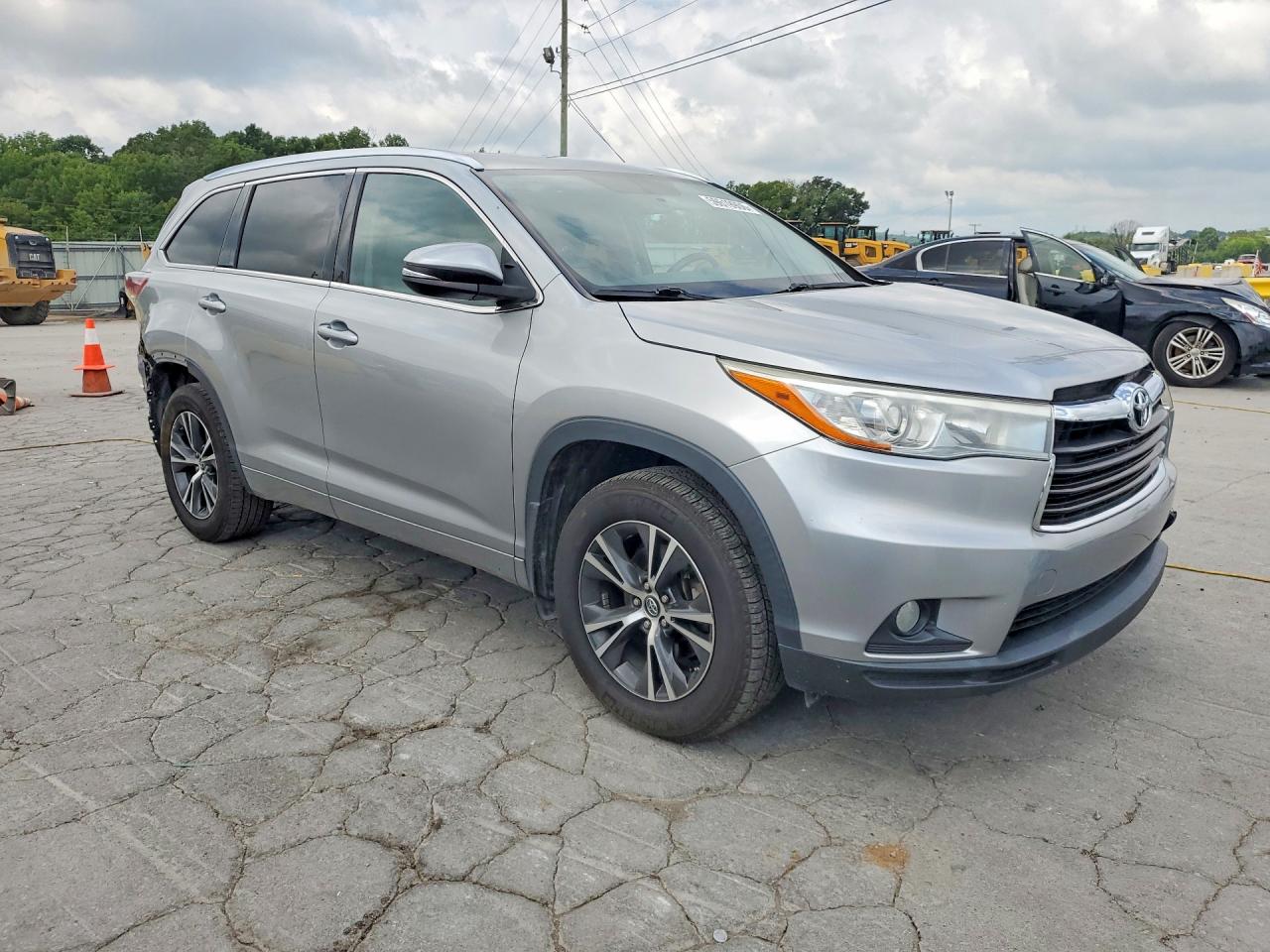 2016 TOYOTA HIGHLANDER XLE — снимка 4