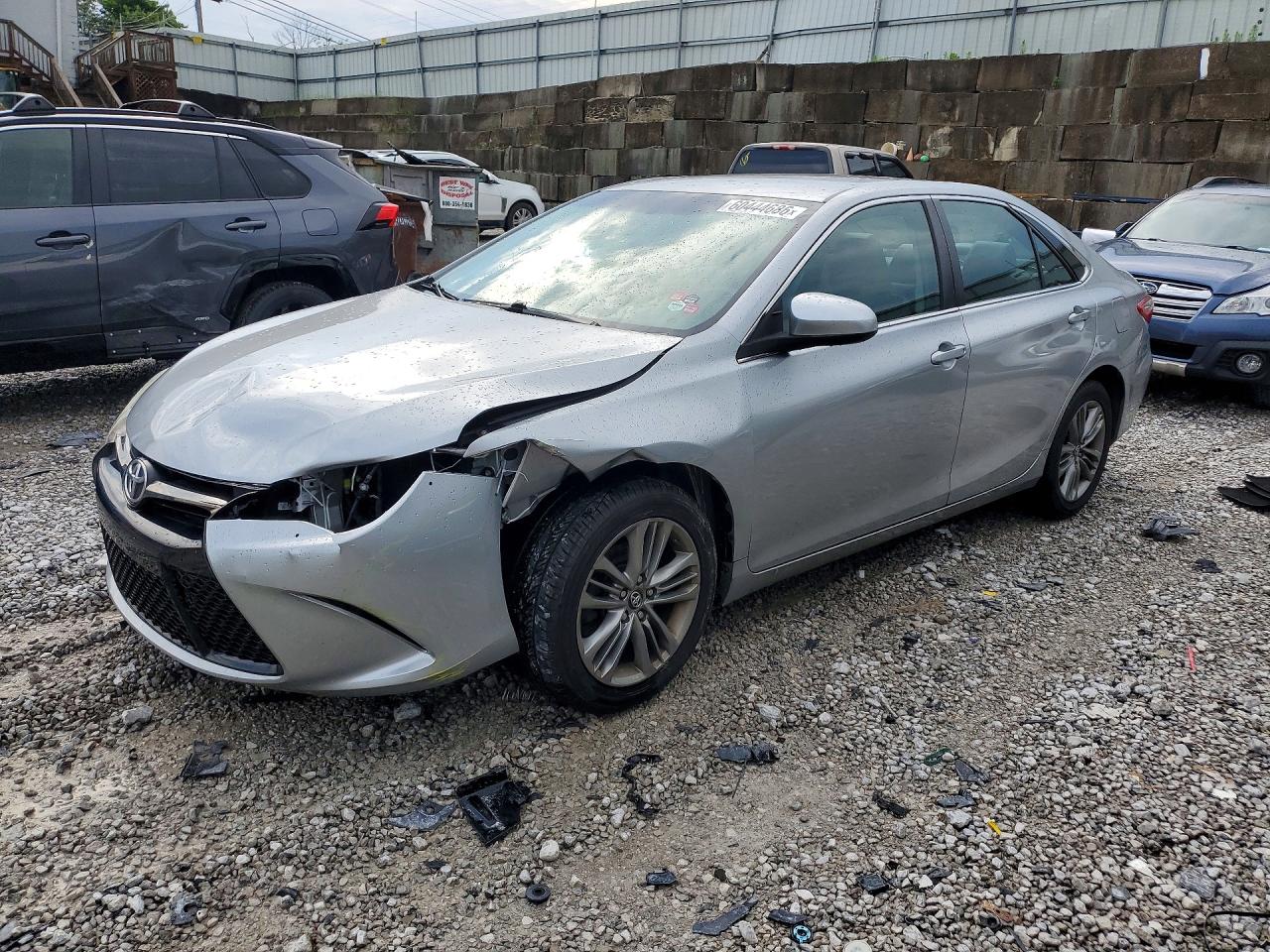 2017 TOYOTA CAMRY SE