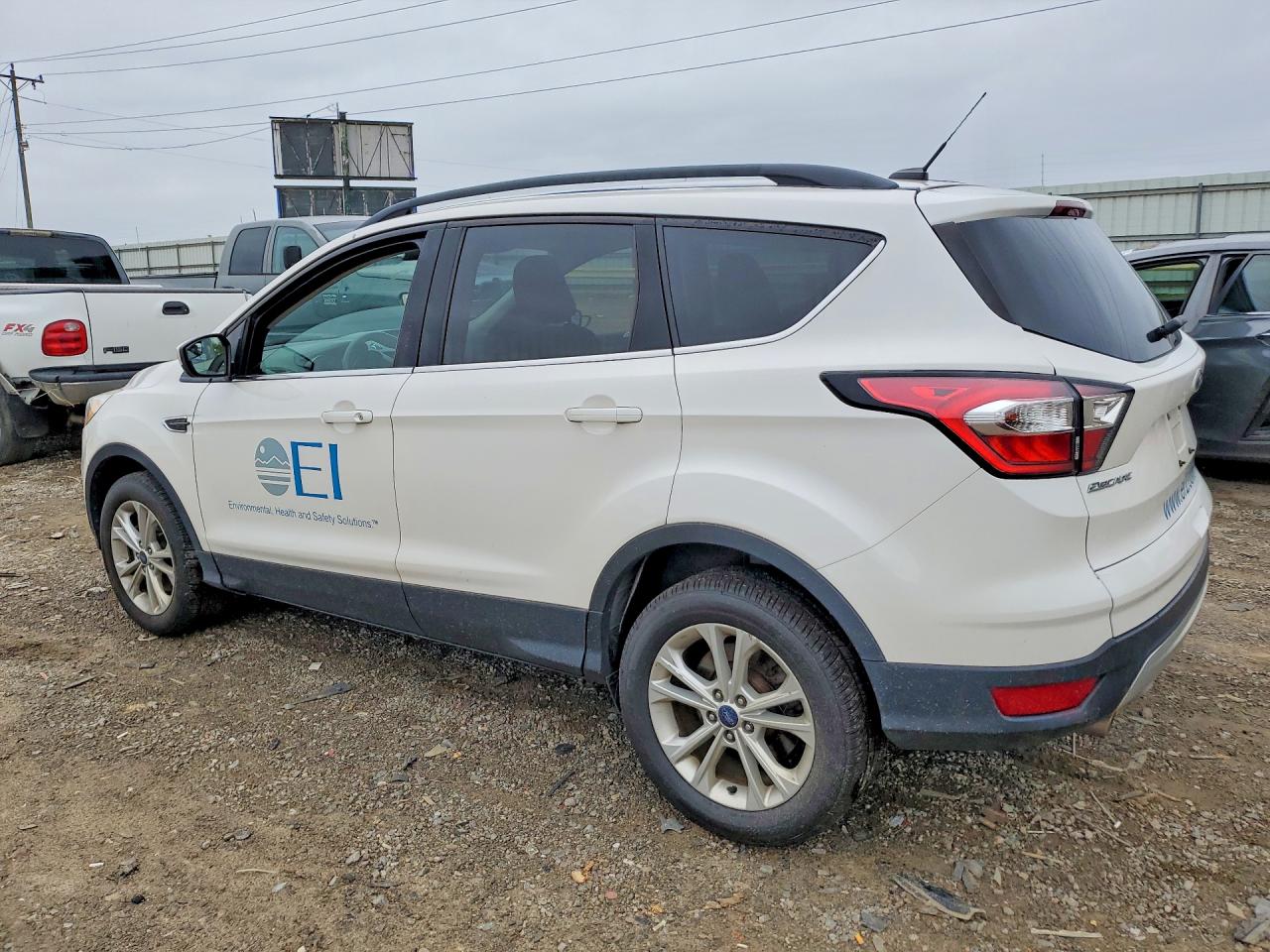 2018 FORD ESCAPE SE — снимка 2