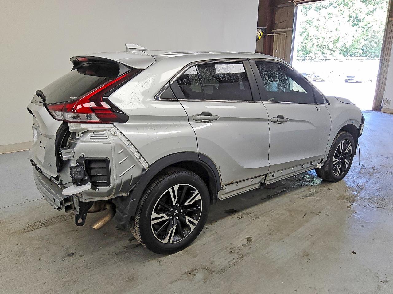 2024 MITSUBISHI ECLIPSE CROSS SE — снимка 3