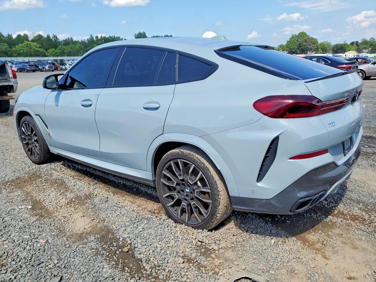 2024 BMW X6 M60I — снимка 2