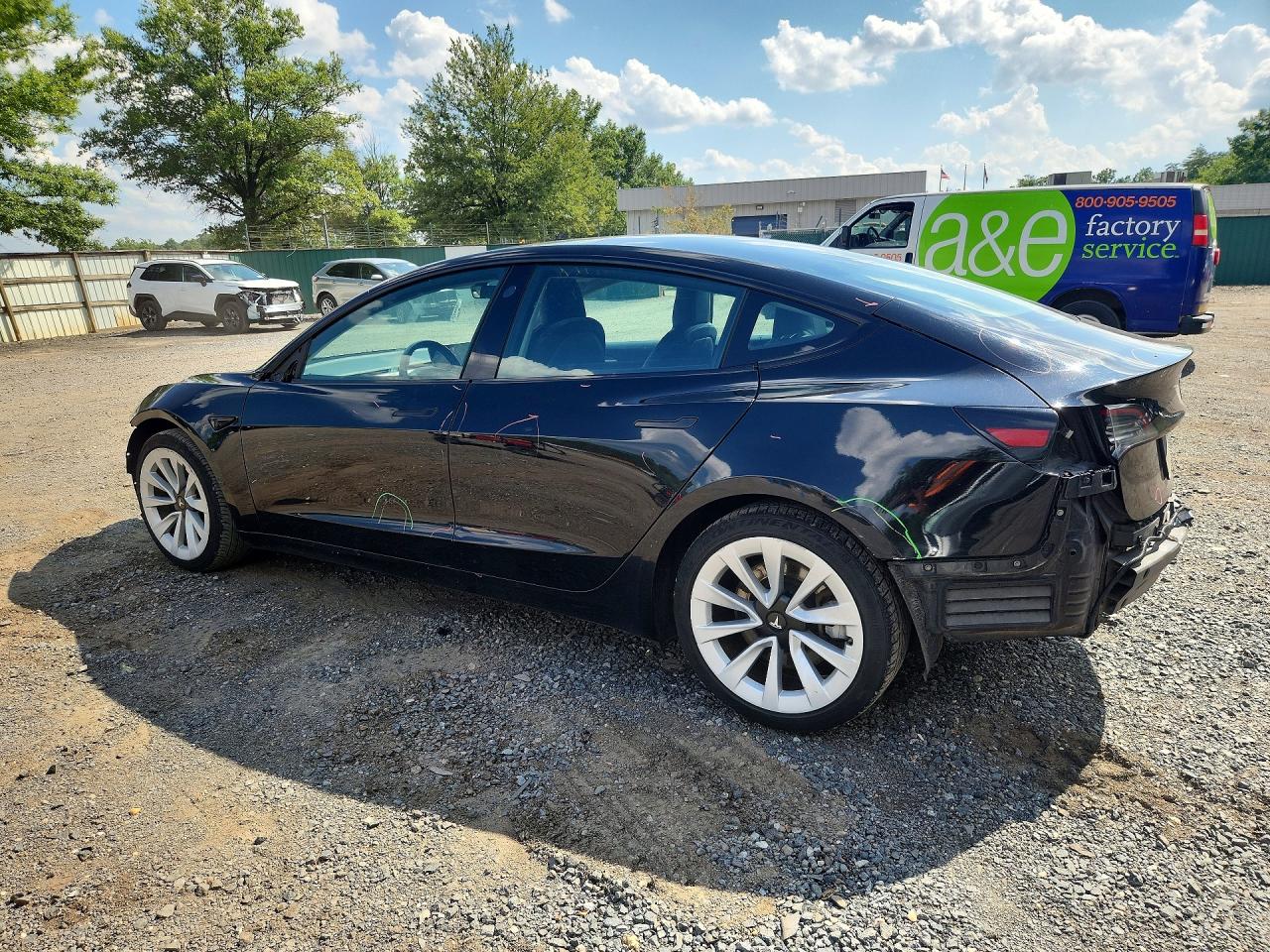 2023 TESLA MODEL 3 — снимка 2