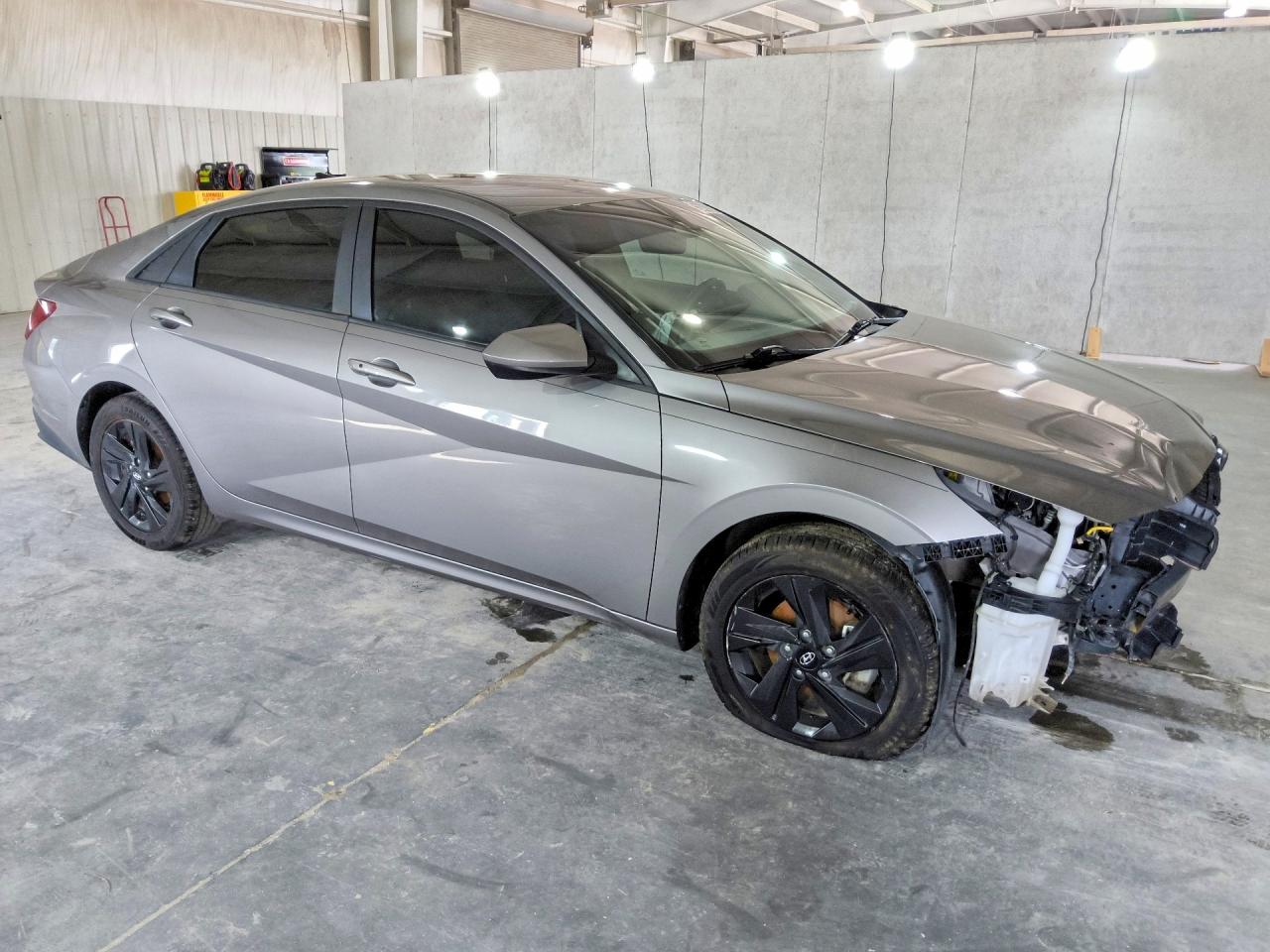 2021 HYUNDAI ELANTRA SEL — снимка 4