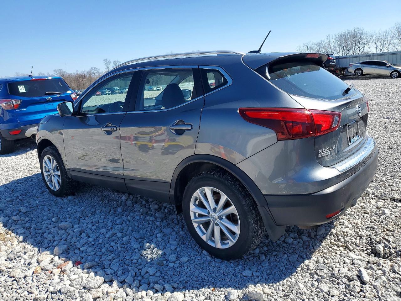 2018 NISSAN ROGUE SPORT SV — снимка 2