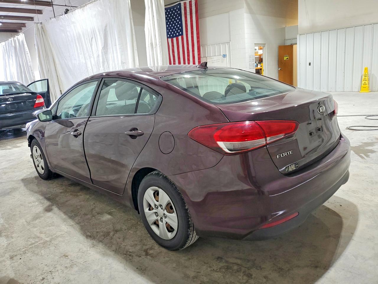 2017 KIA FORTE LX — снимка 2