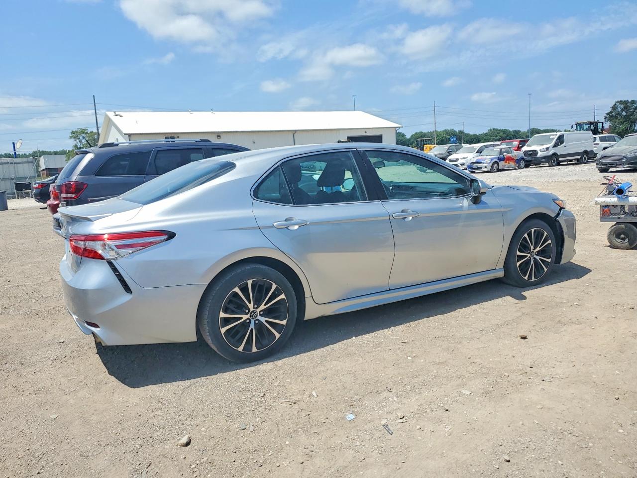 2018 TOYOTA CAMRY SE — снимка 3