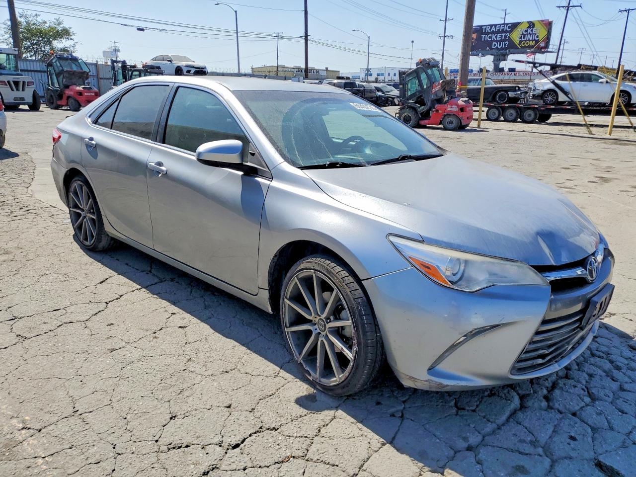 2017 TOYOTA CAMRY LE — снимка 4