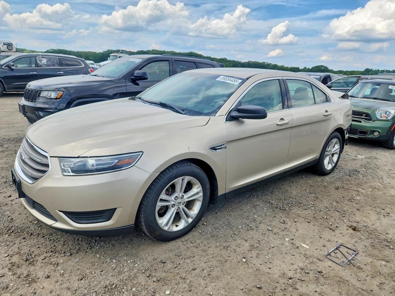2018 FORD TAURUS SE
