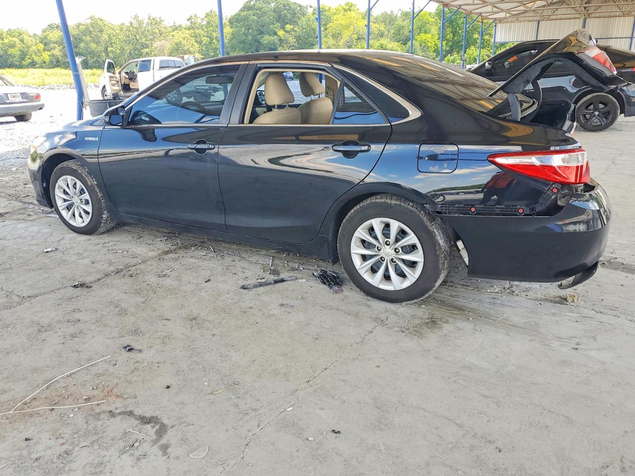 2015 TOYOTA CAMRY HYBRID LE — снимка 2