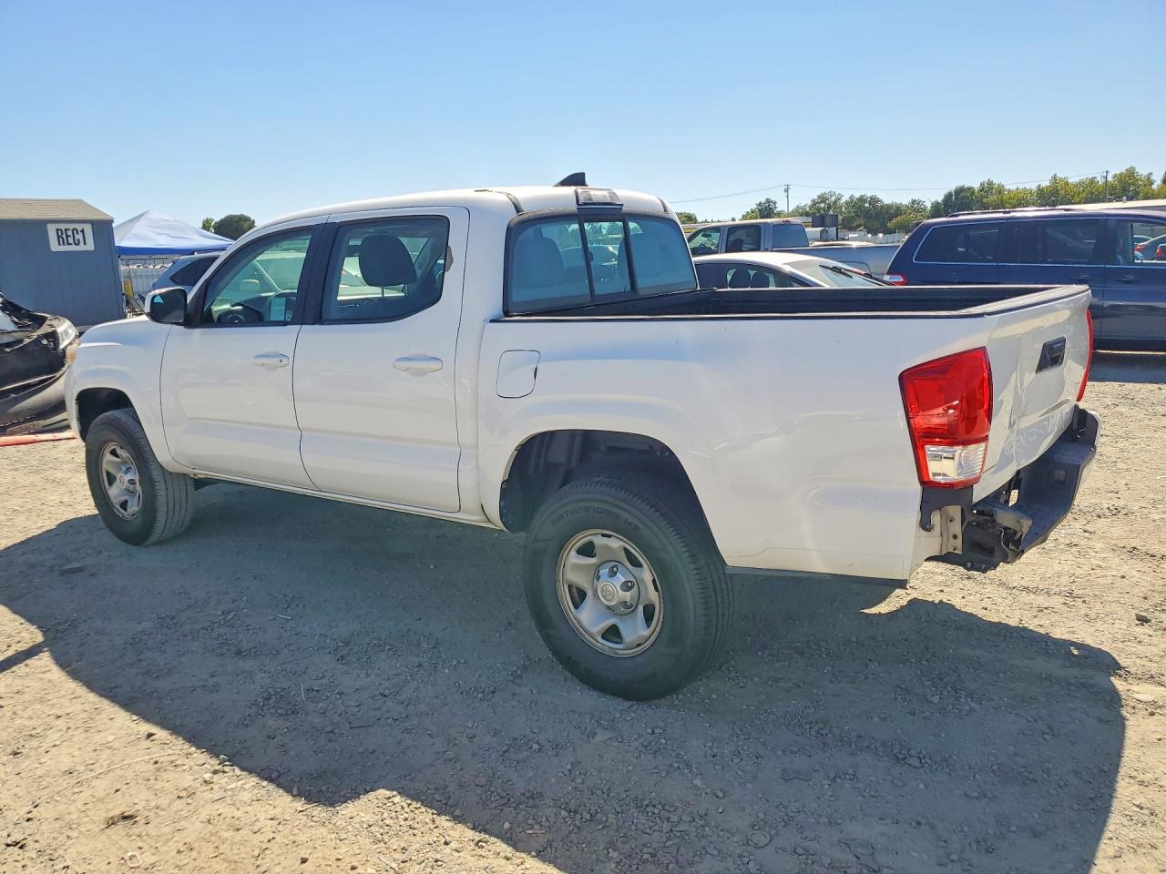 2016 TOYOTA TACOMA SR — снимка 2
