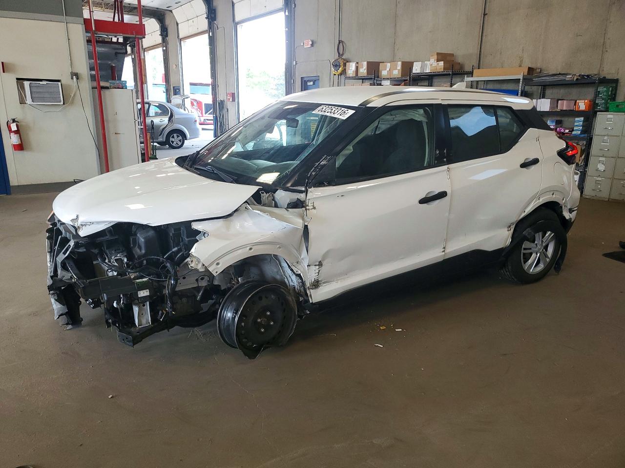 2021 NISSAN KICKS S