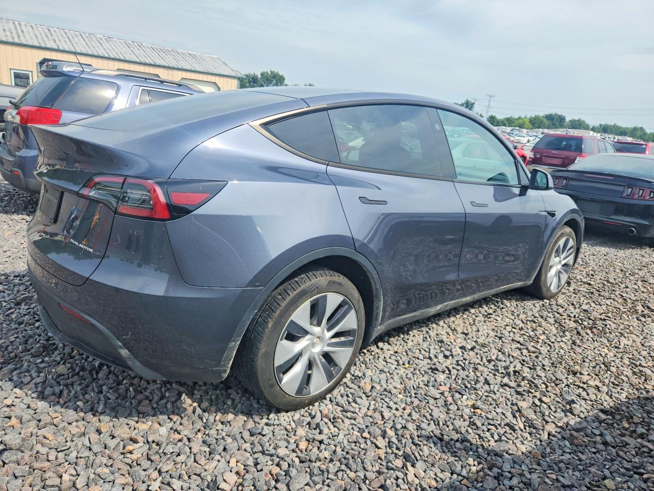 2023 TESLA MODEL Y — снимка 3