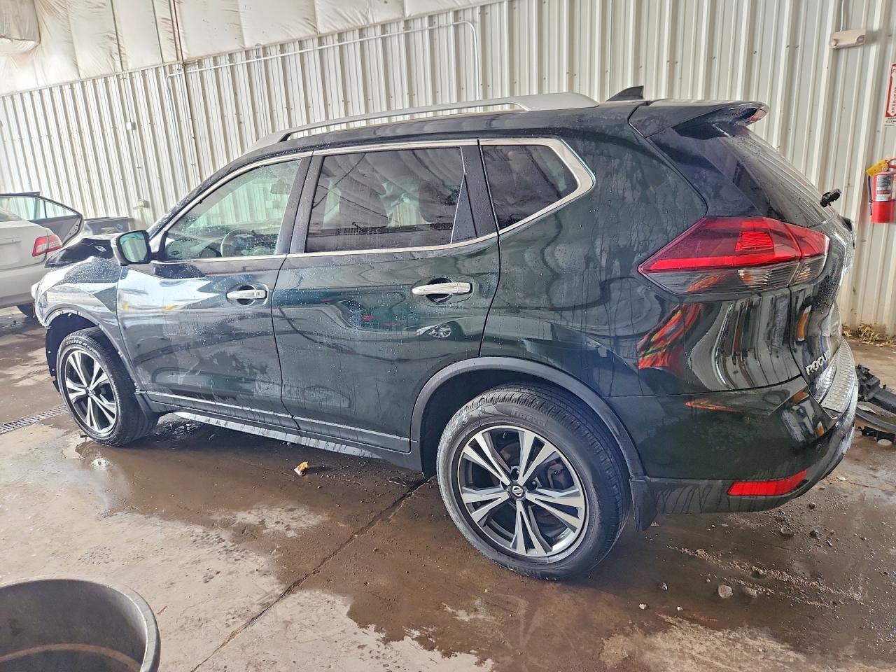 2019 NISSAN ROGUE SV — снимка 2
