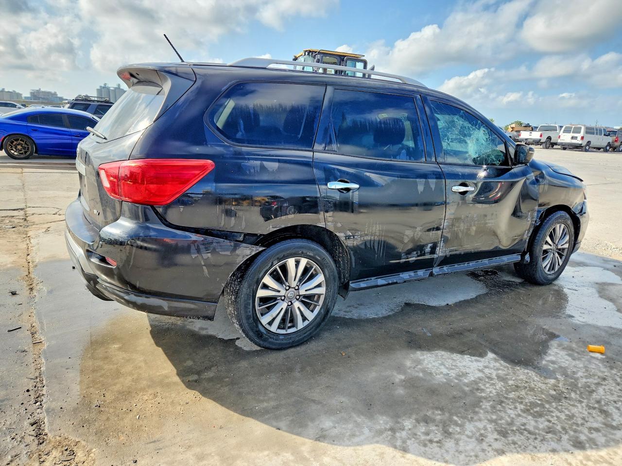 2018 NISSAN PATHFINDER SV — снимка 3