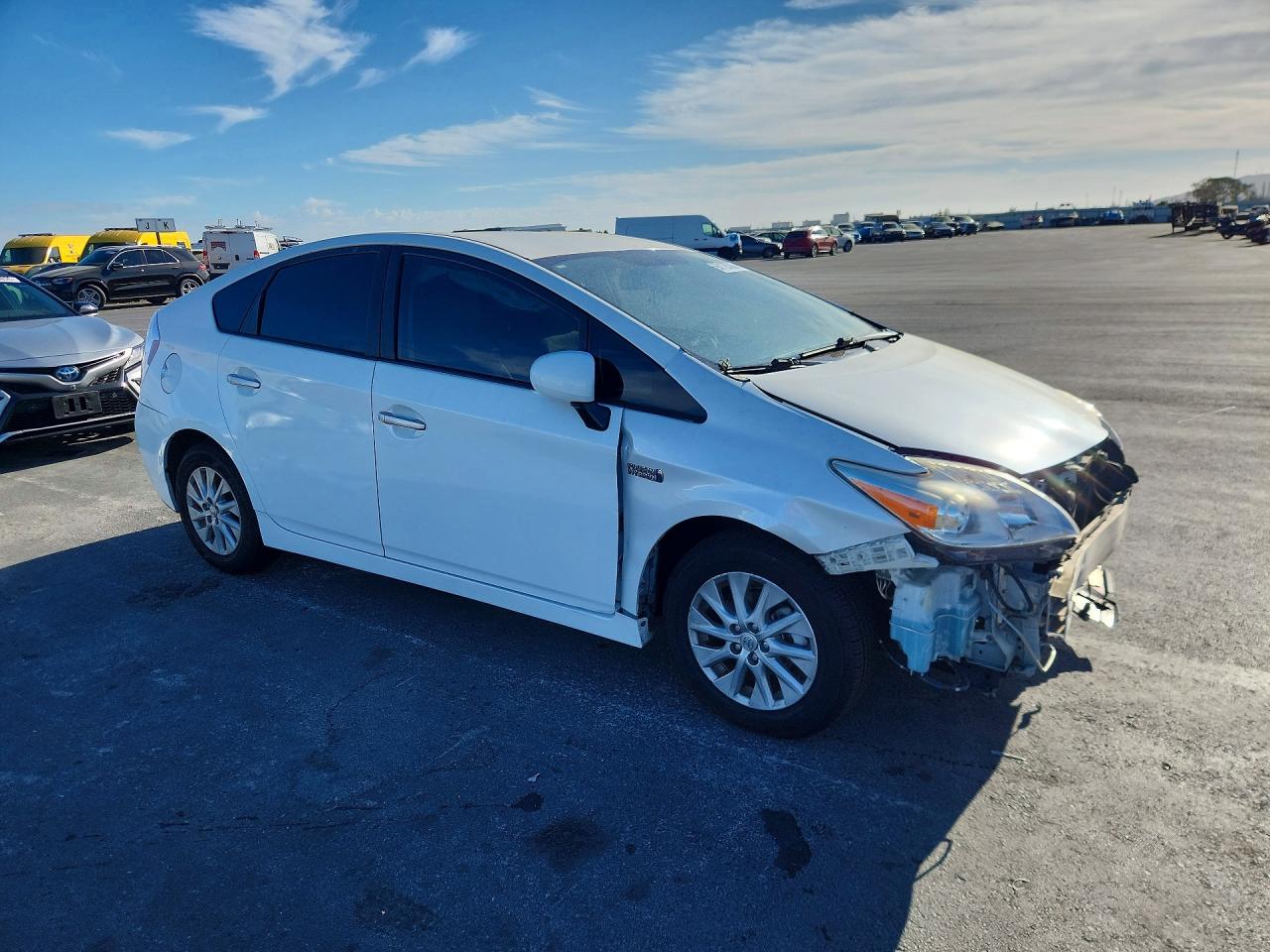 2015 TOYOTA PRIUS PLUG-IN HYBRID — снимка 4