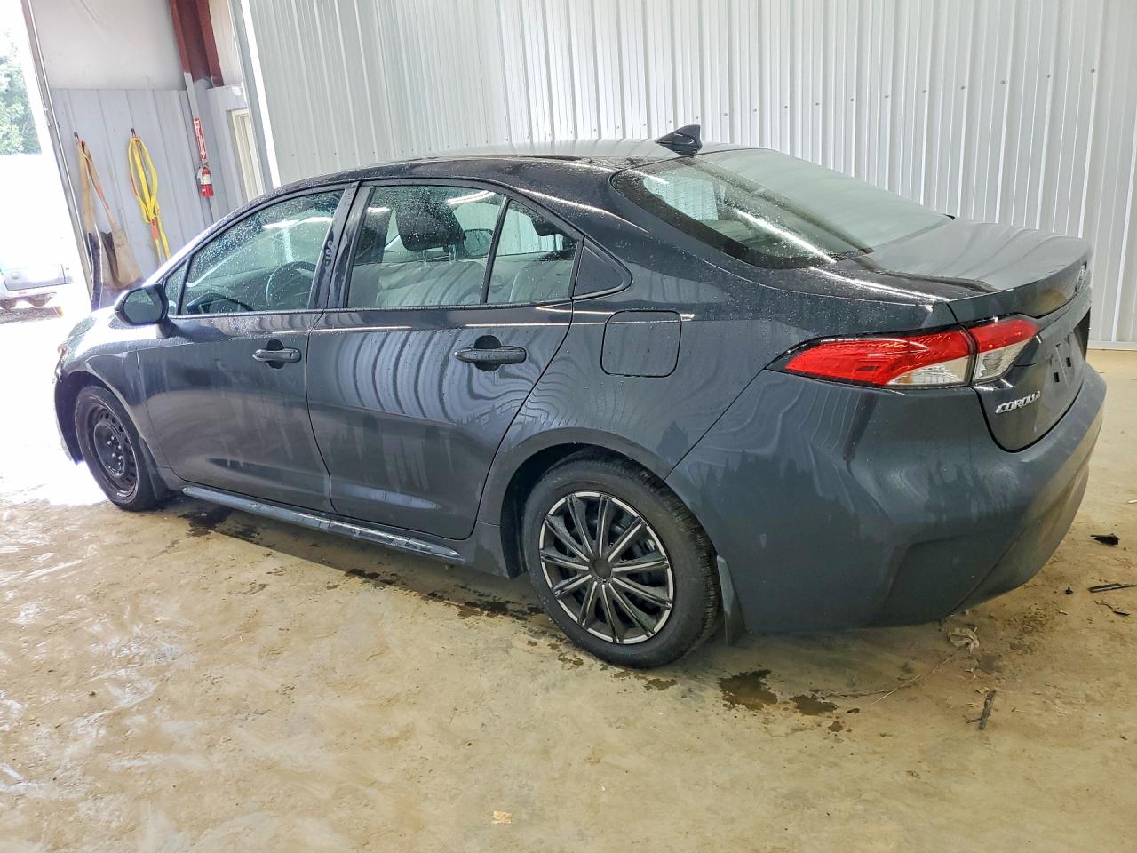 2026 TOYOTA COROLLA LE — снимка 2
