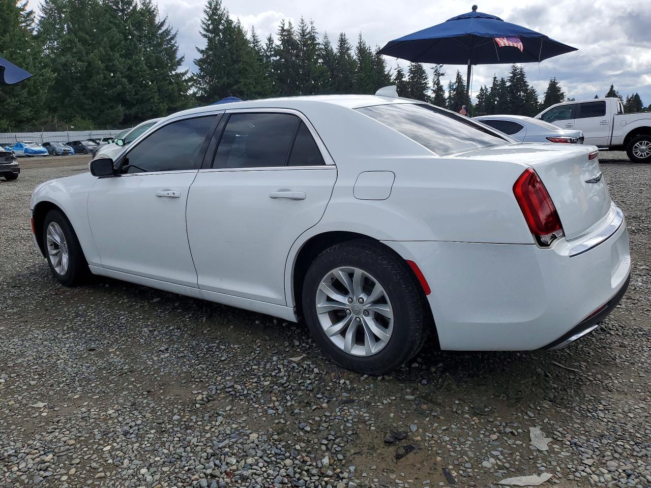 2016 CHRYSLER 300 LIMITED — снимка 2