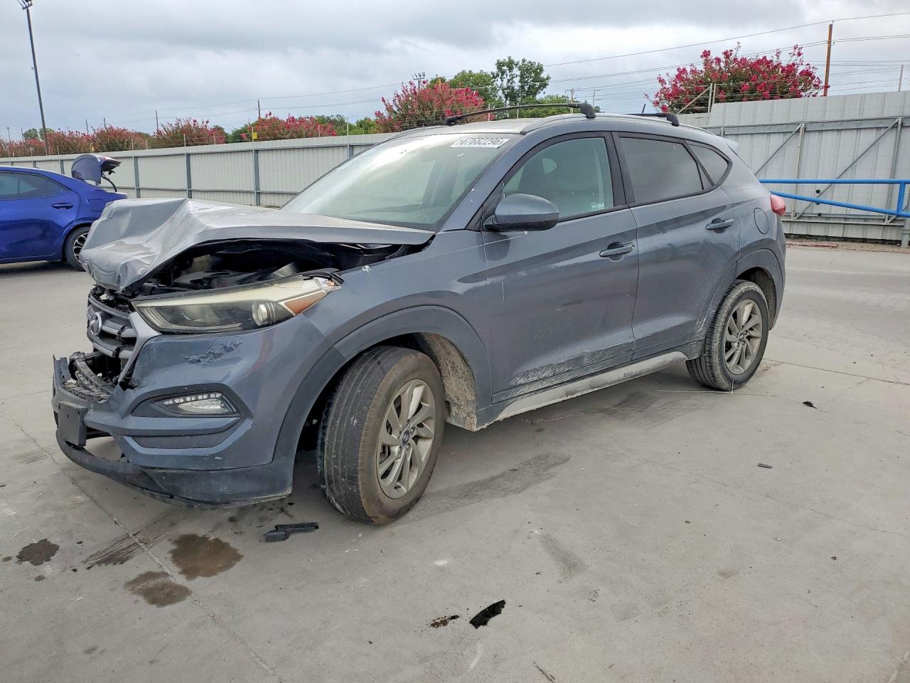 2017 HYUNDAI TUCSON SE