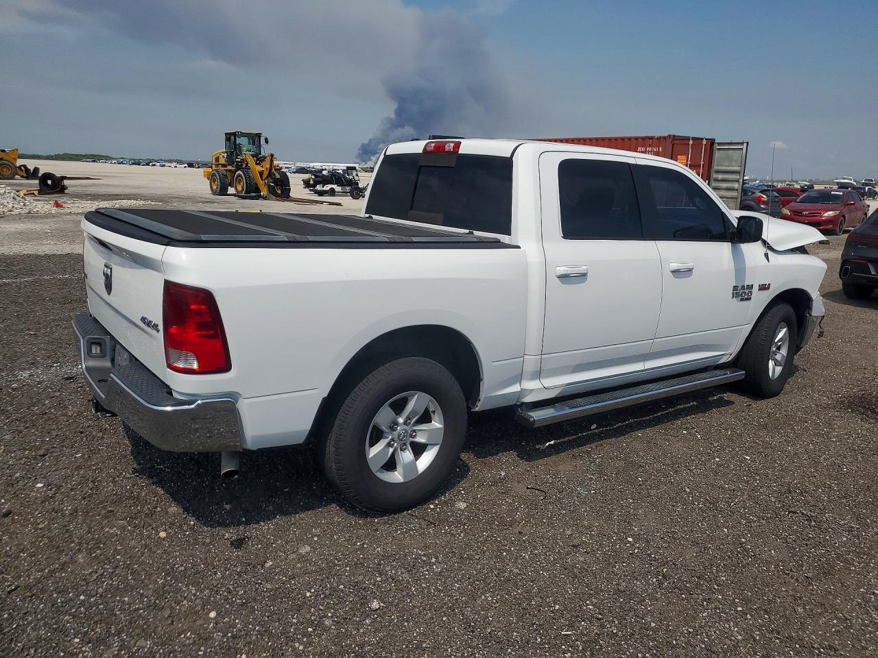 2019 RAM 1500 CLASSIC SLT — снимка 3