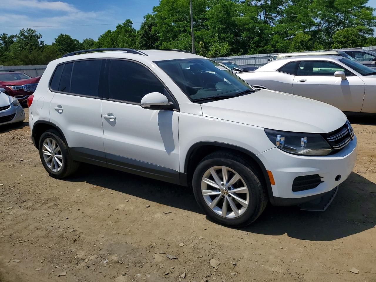2018 VOLKSWAGEN TIGUAN LIMITED — снимка 4