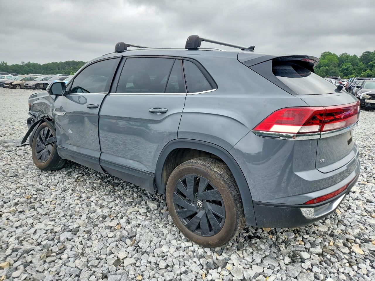 2024 VOLKSWAGEN ATLAS CROSS SPORT SE — снимка 2