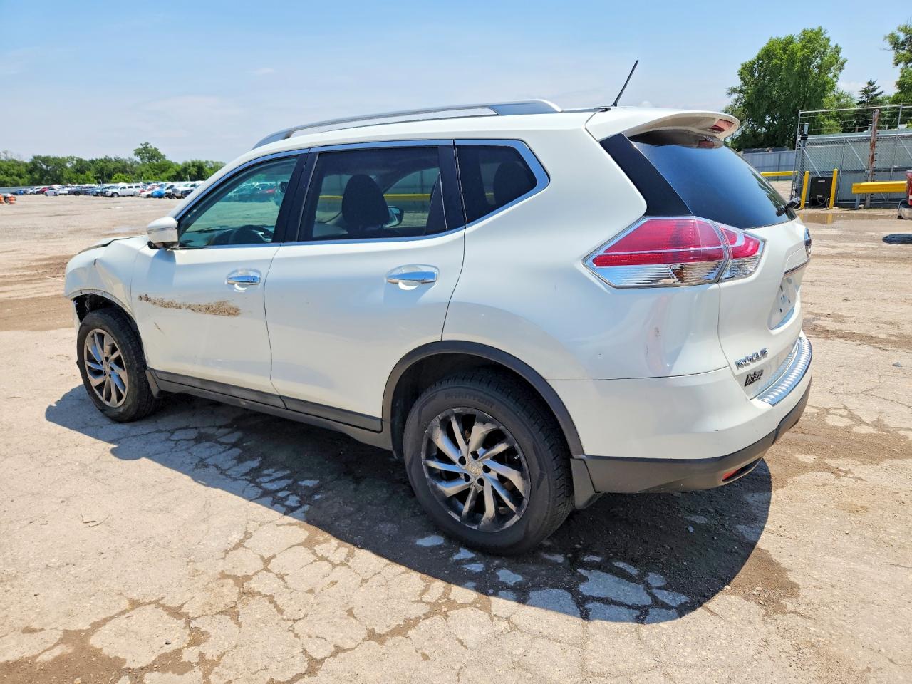 2015 NISSAN ROGUE SL — снимка 2