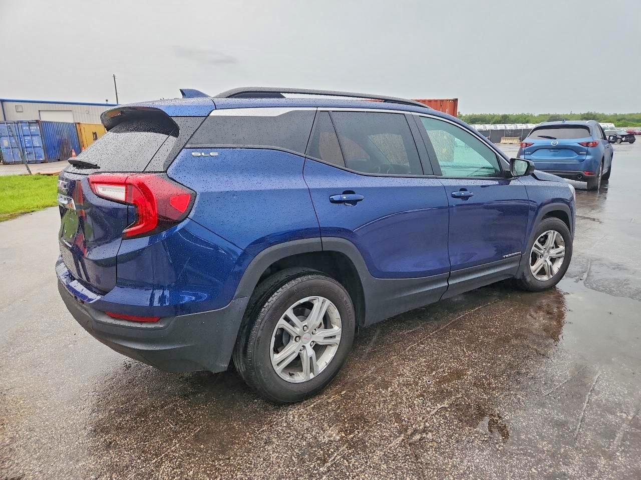 2022 GMC TERRAIN SLE — снимка 3