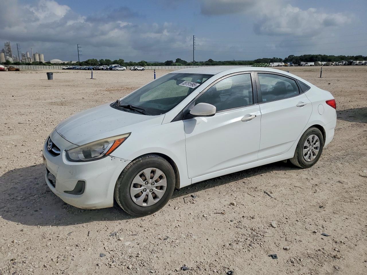 2015 HYUNDAI ACCENT GLS