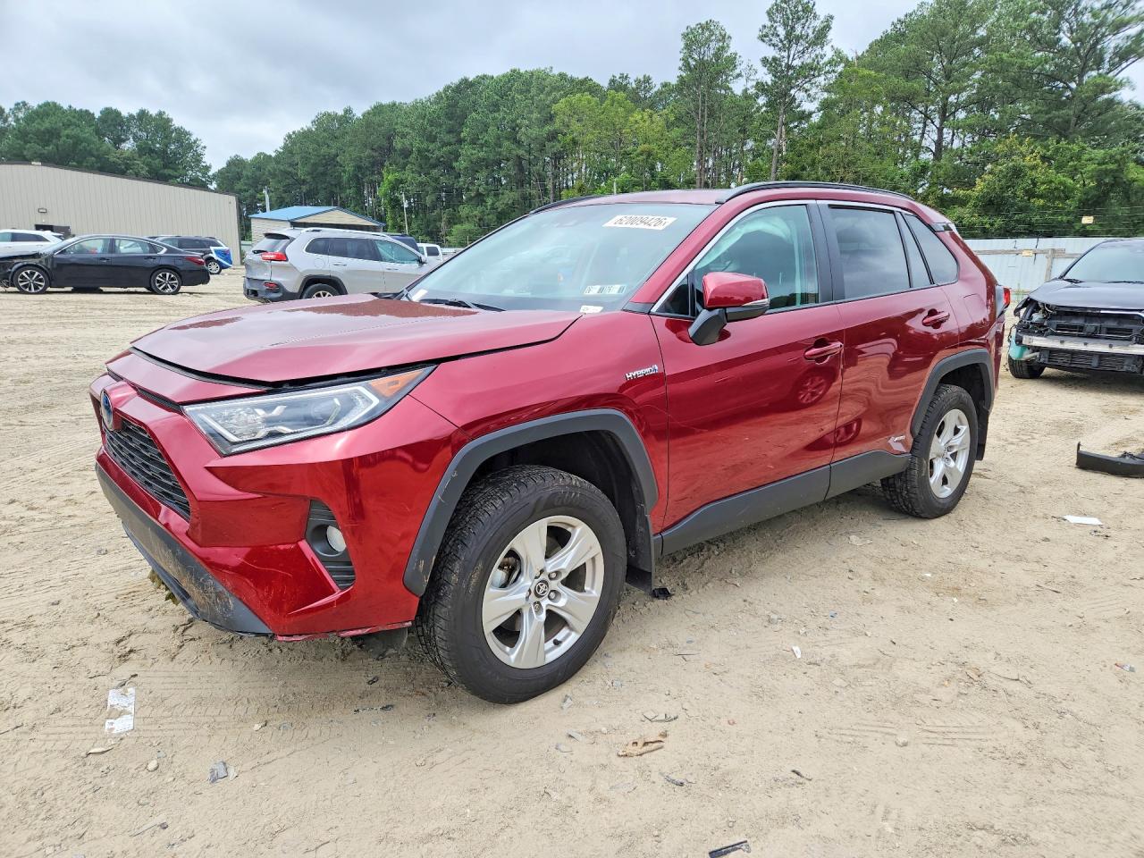 2020 TOYOTA RAV4 HYBRID XLE