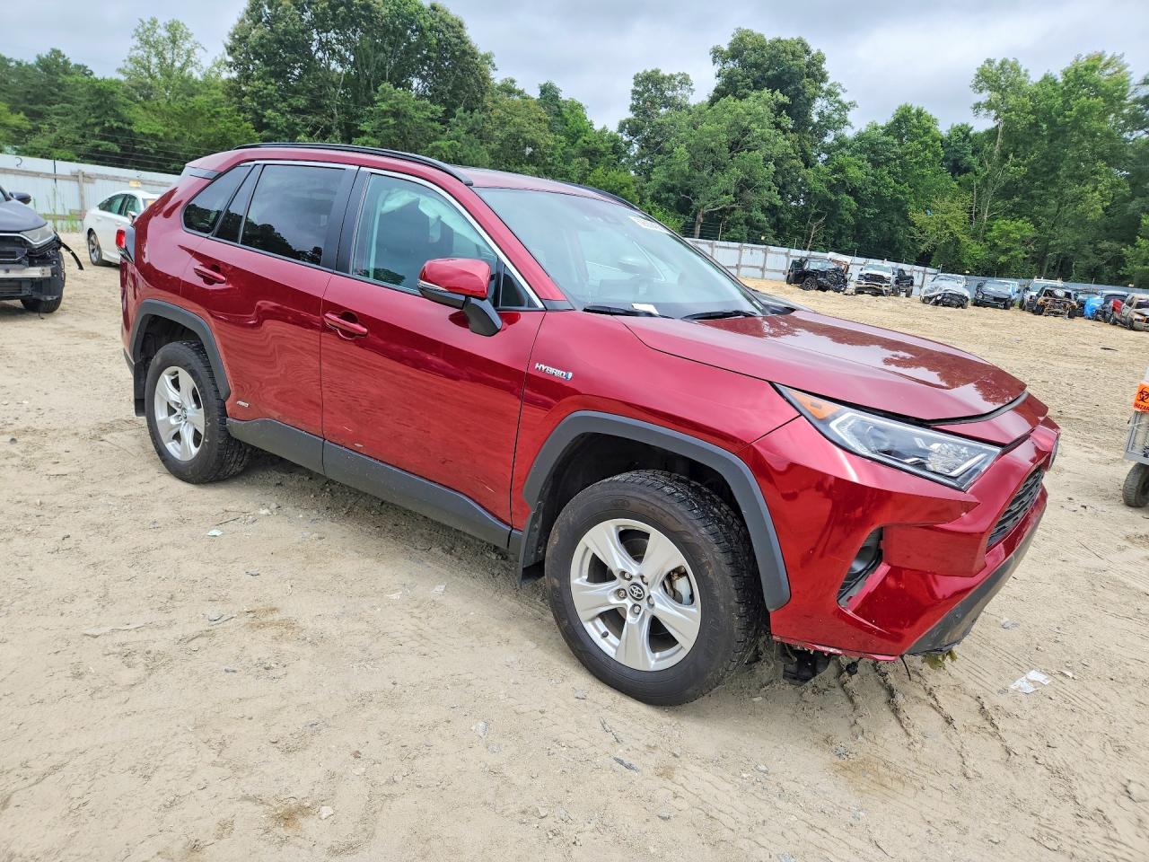 2020 TOYOTA RAV4 HYBRID XLE — снимка 5