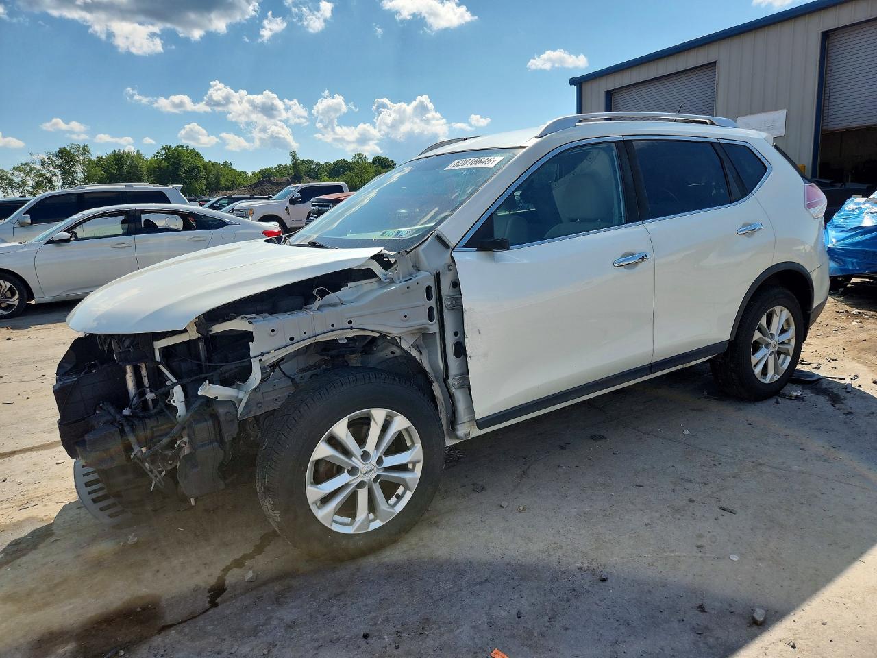 2016 NISSAN ROGUE SV