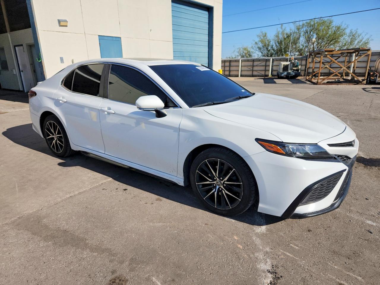 2022 TOYOTA CAMRY SE — снимка 4