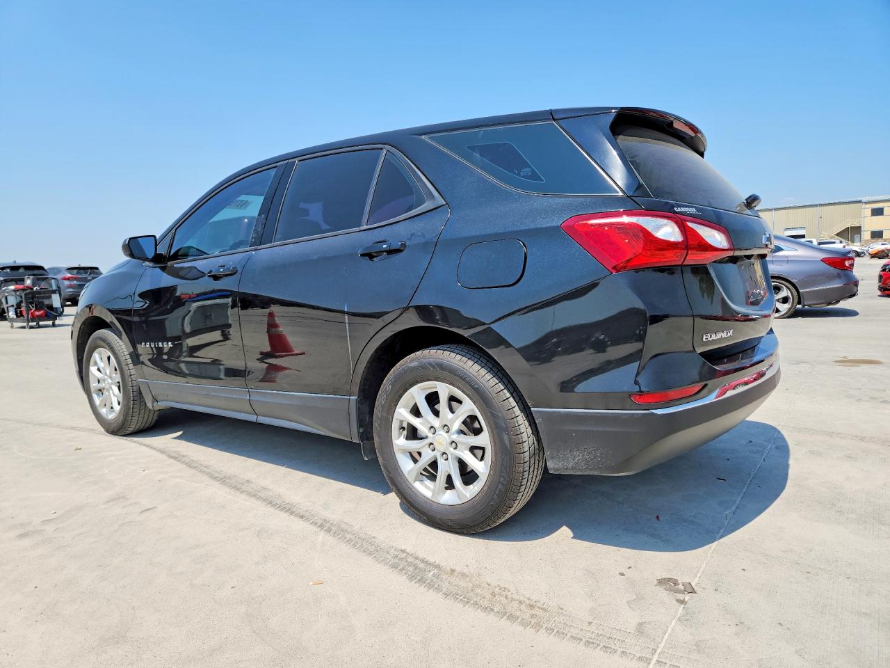 2018 CHEVROLET EQUINOX LS — снимка 2