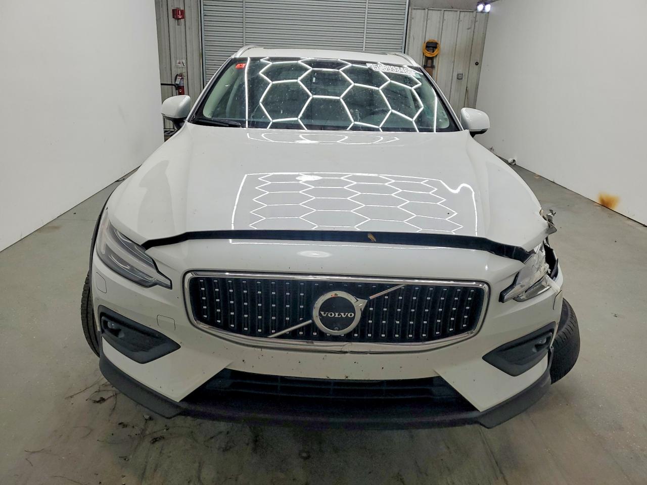 2025 VOLVO V60 CROSS COUNTRY PLUS — снимка 5