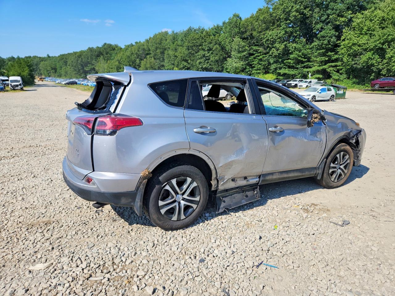 2018 TOYOTA RAV4 LE — снимка 3