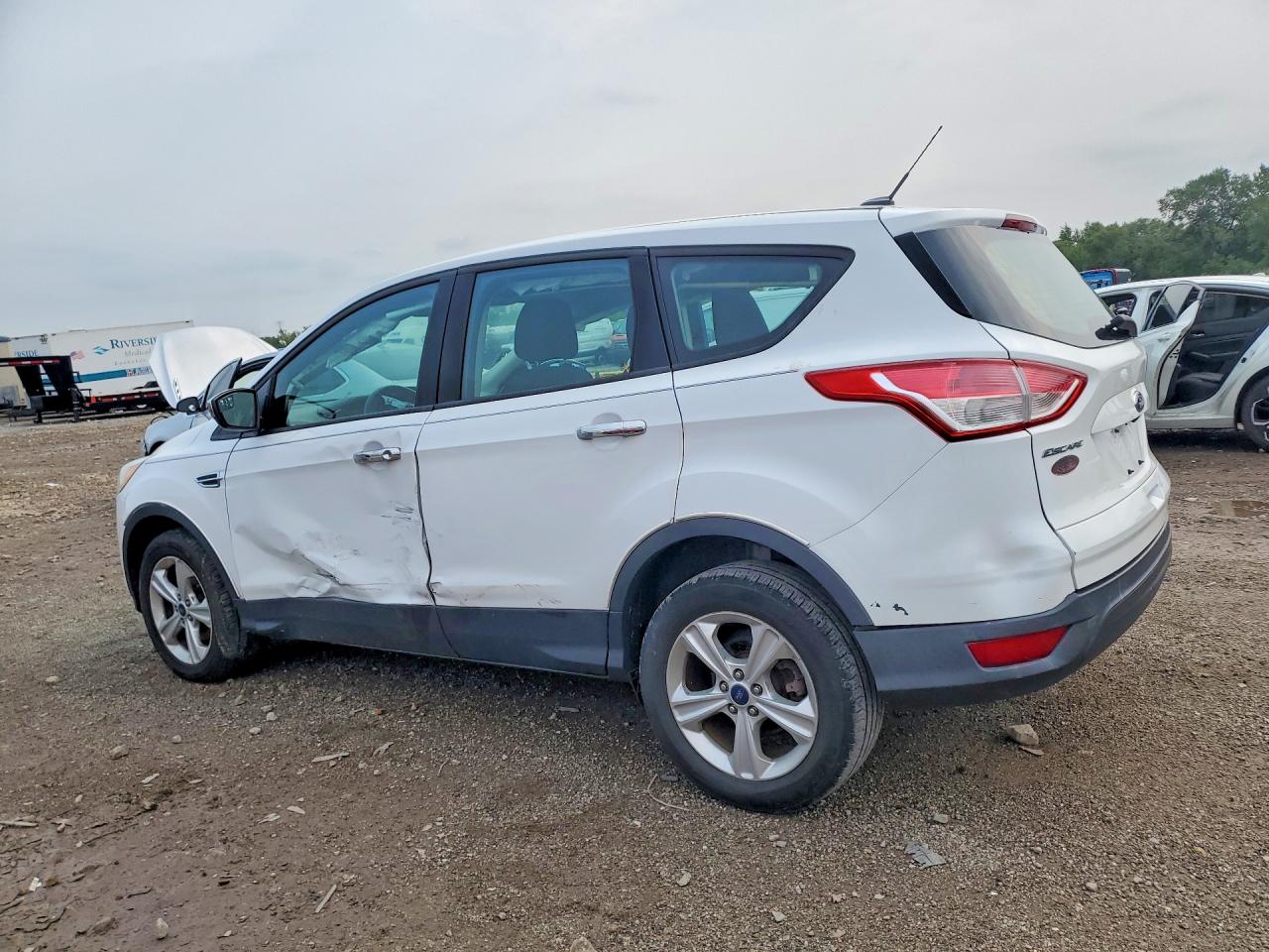 2016 FORD ESCAPE S — снимка 2