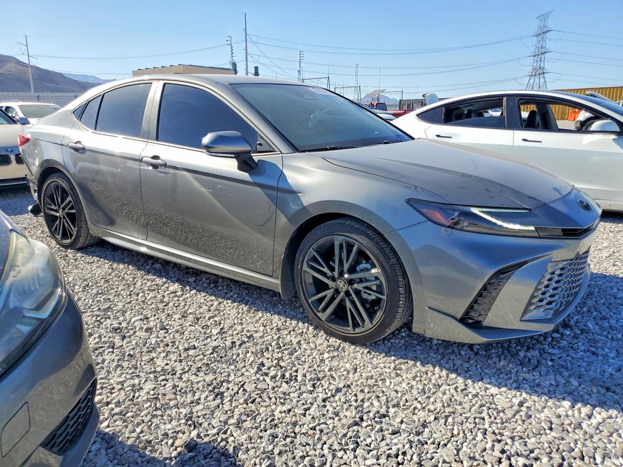 2026 TOYOTA CAMRY XSE — снимка 4